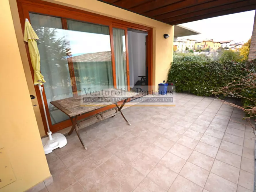 Immagine 1 di Appartamento in vendita  in via della valle a Polpenazze Del Garda