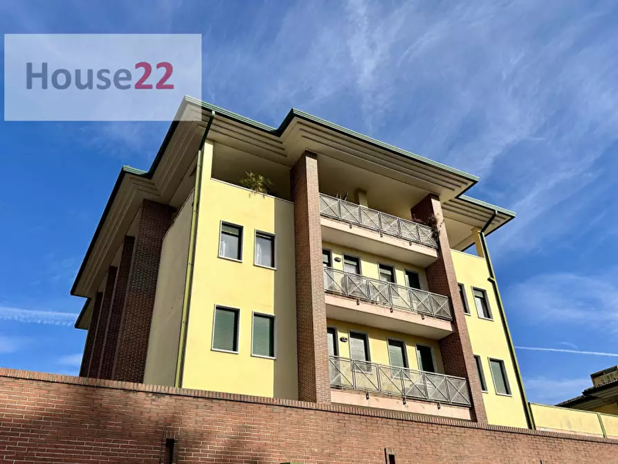 Immagine 2 di Ufficio in vendita  a Schio