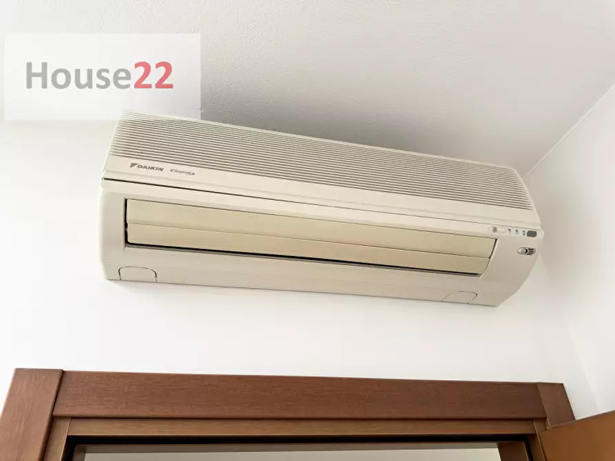 Immagine 25 di Ufficio in vendita  a Schio