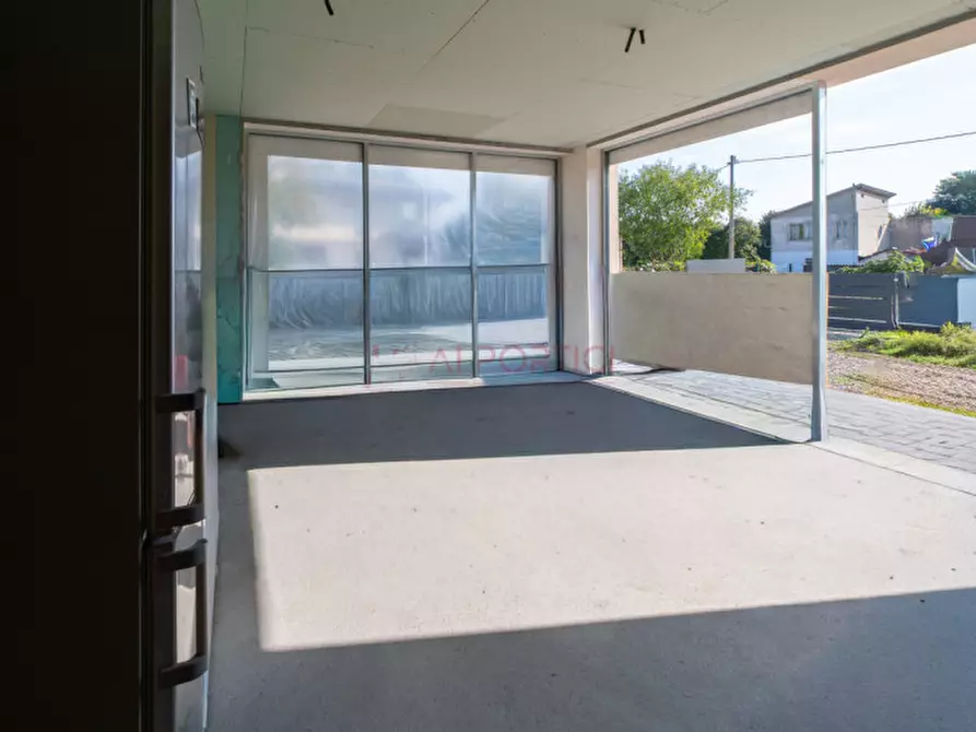 Immagine 14 di Villa in vendita  in Via Buffa a Brugine