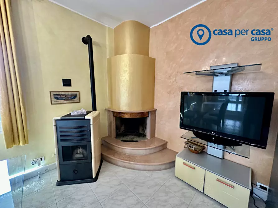 Immagine 9 di Villa in vendita  in Via Spizzenetto 151 a Giacciano Con Baruchella