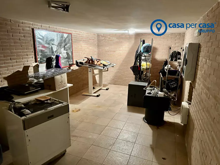 Immagine 39 di Villa in vendita  in Via Spizzenetto 151 a Giacciano Con Baruchella