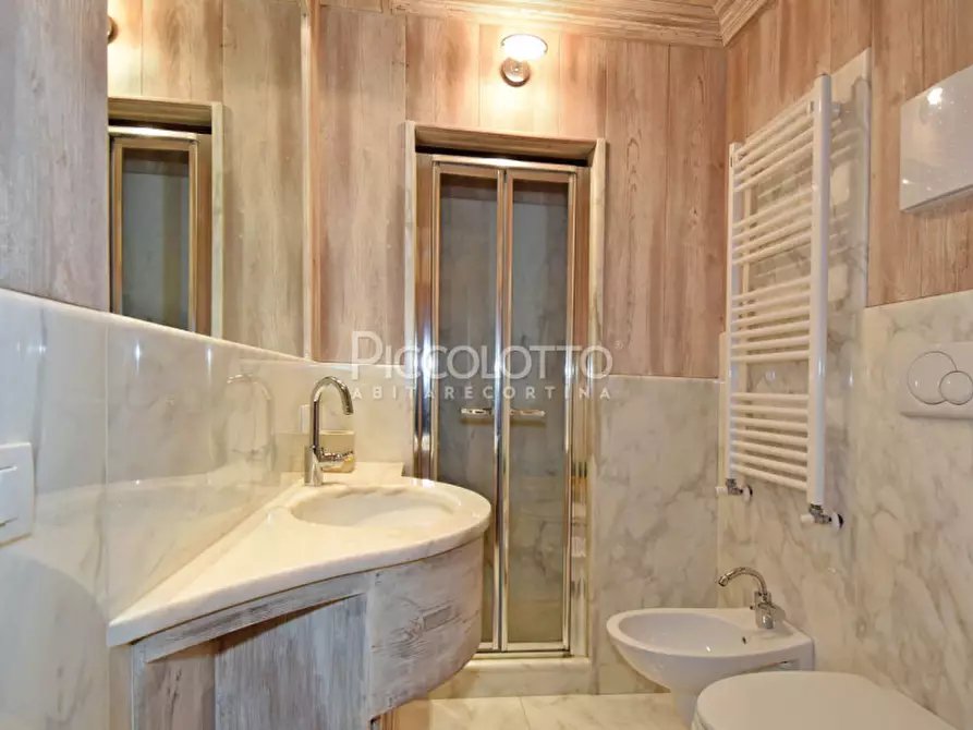 Immagine 21 di Appartamento in vendita  in località Majon a Cortina D'ampezzo