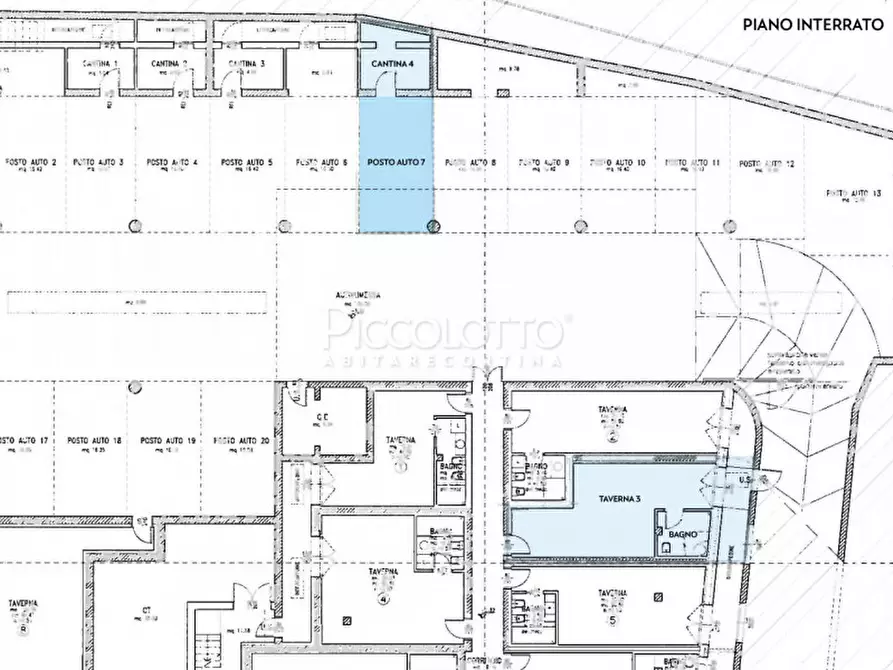 Immagine 28 di Appartamento in vendita  in località Majon a Cortina D'ampezzo