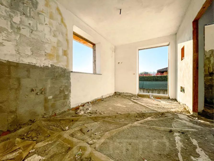 Immagine 7 di Casa bifamiliare in vendita  in via Papa Giovanni a Cavaglio D'agogna