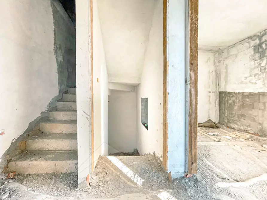 Immagine 8 di Casa bifamiliare in vendita  in via Papa Giovanni a Cavaglio D'agogna