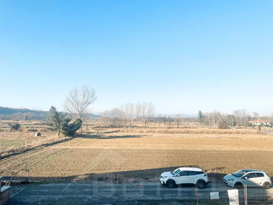 Immagine 10 di Casa bifamiliare in vendita  in via Papa Giovanni a Cavaglio D'agogna