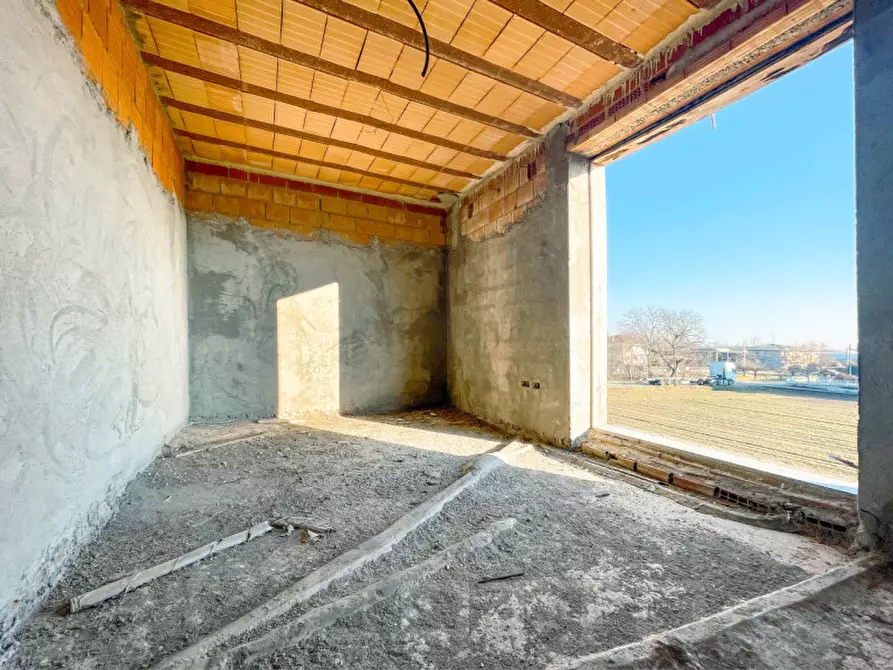 Immagine 12 di Casa bifamiliare in vendita  in via Papa Giovanni a Cavaglio D'agogna