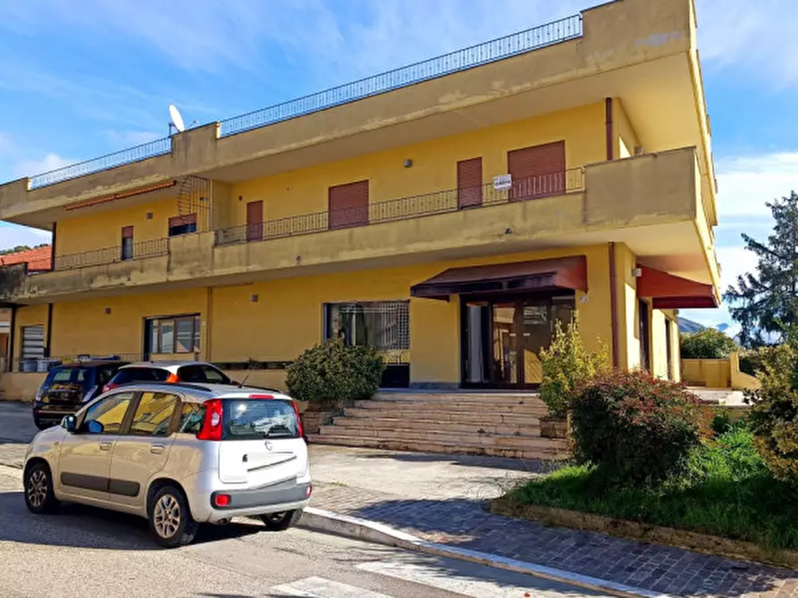 Immagine 7 di Ufficio in vendita  in via stella a Broccostella