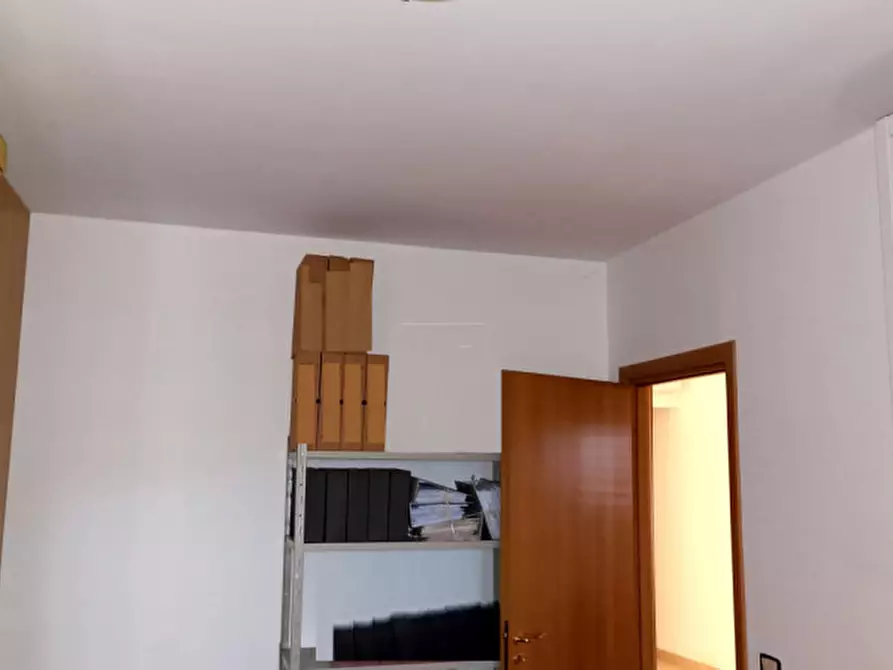 Immagine 2 di Ufficio in vendita  in via stella a Broccostella