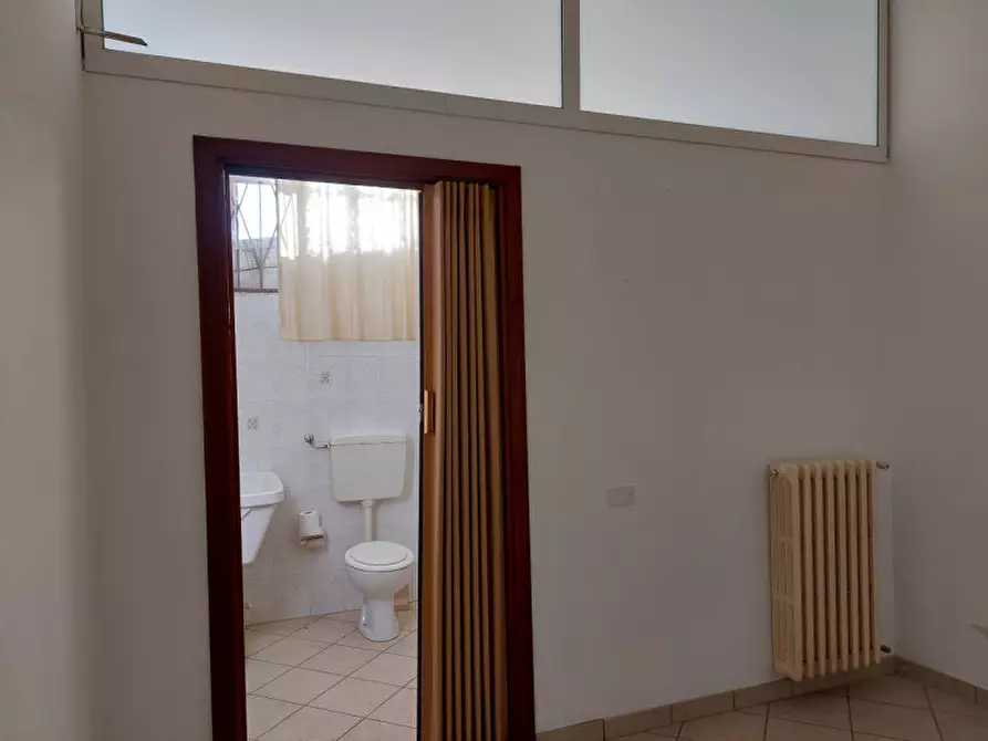 Immagine 19 di Appartamento in vendita  a Piacenza D'adige