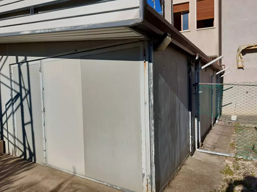 Immagine 23 di Appartamento in vendita  a Piacenza D'adige