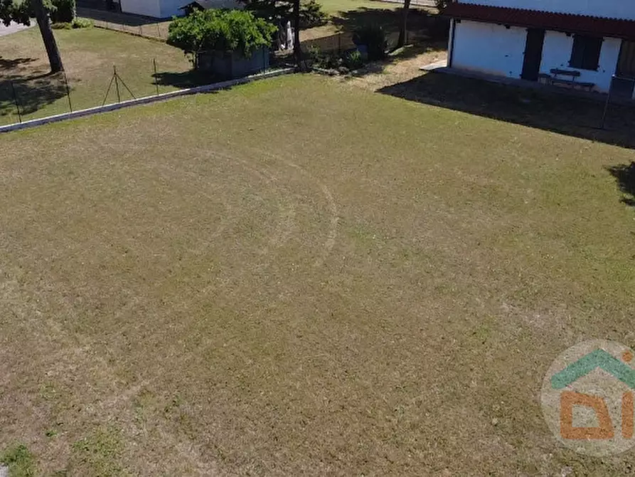Immagine 3 di Terreno in vendita  in via papalina a Gradisca D'isonzo