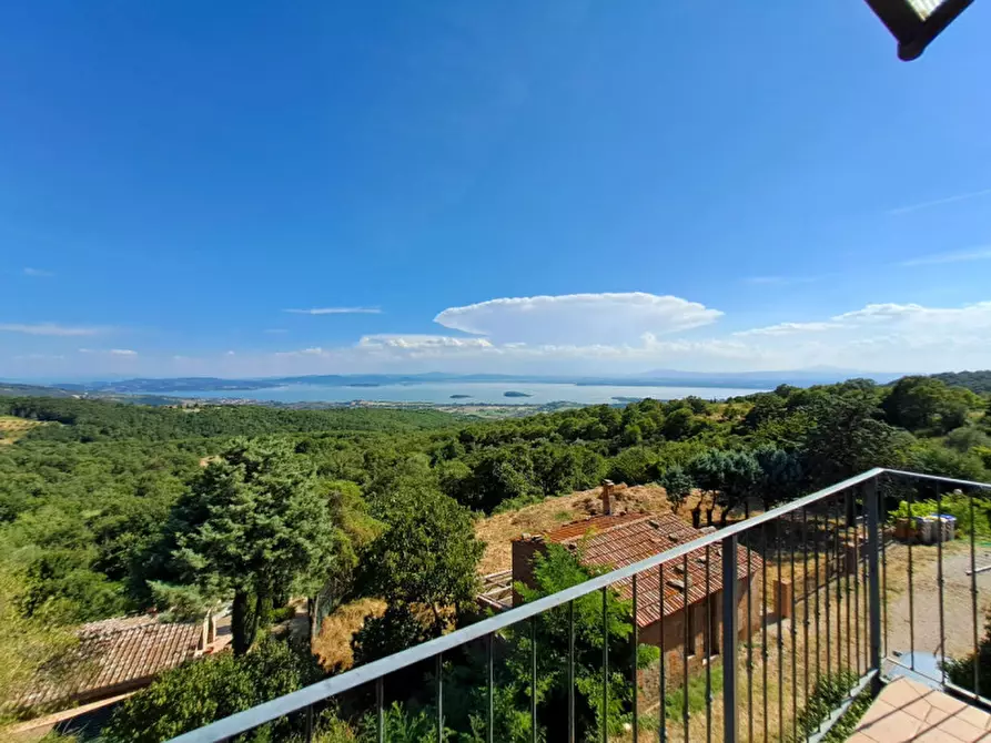 Immagine 11 di Villetta a schiera in vendita  a Lisciano Niccone