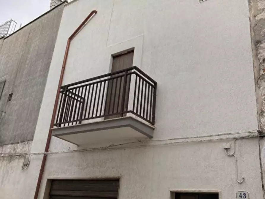 Immagine 1 di Casa indipendente in vendita  in Via Muri a Ceglie Messapico