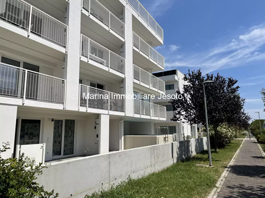 Immagine 3 di Appartamento in vendita  in via Rovigo a Jesolo