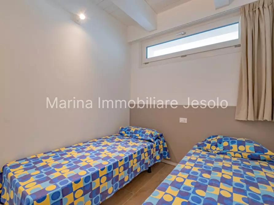 Immagine 9 di Appartamento in vendita  in via Rovigo a Jesolo