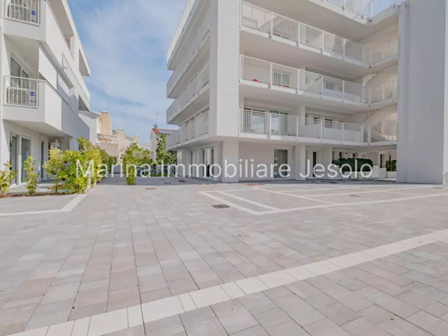 Immagine 24 di Appartamento in vendita  in via Rovigo a Jesolo