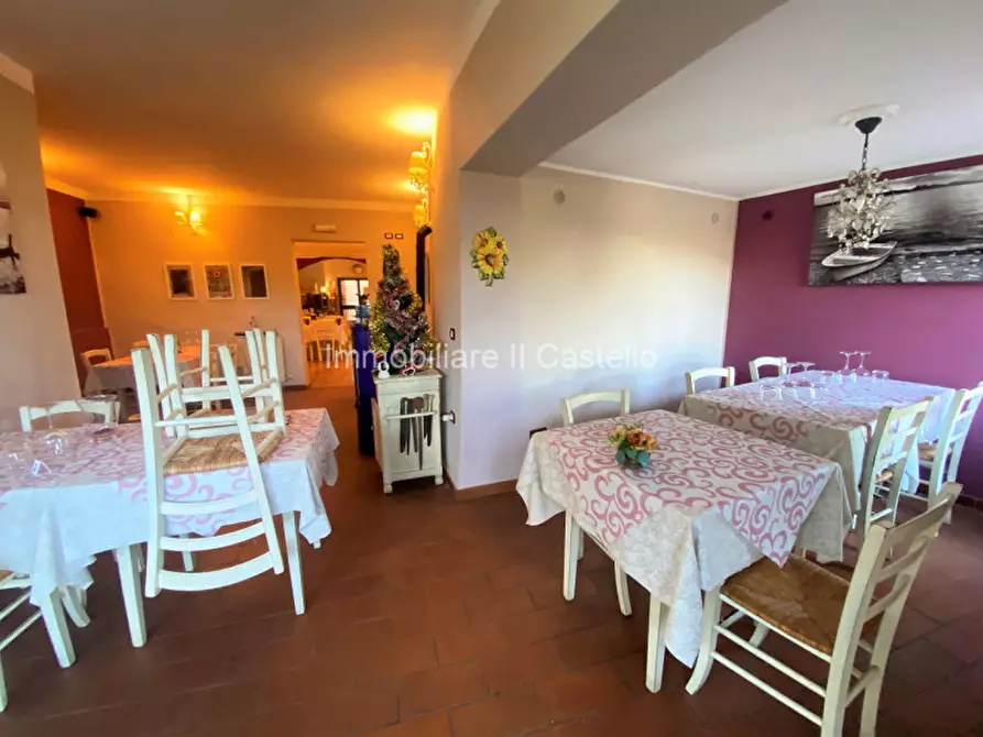 Immagine 12 di Attività commerciale in vendita  in Porta Fiorentina a Paciano