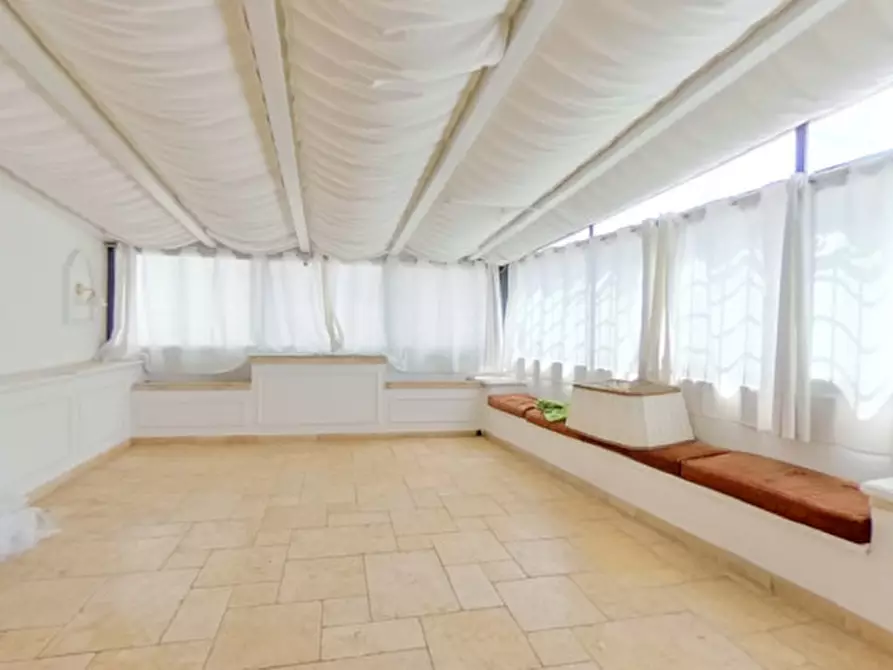 Immagine 23 di Palazzo in vendita  in MYCAT a Fasano