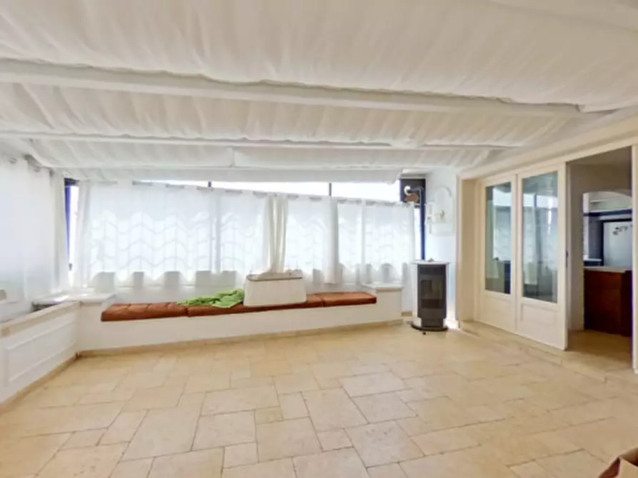 Immagine 28 di Palazzo in vendita  in MYCAT a Fasano