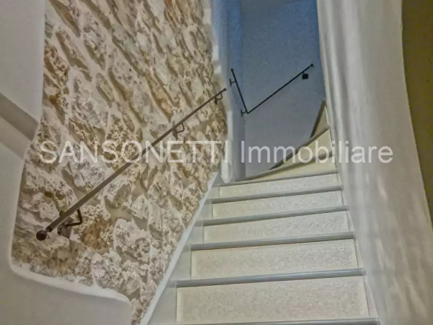 Immagine 29 di Palazzo in vendita  in MYCAT a Fasano