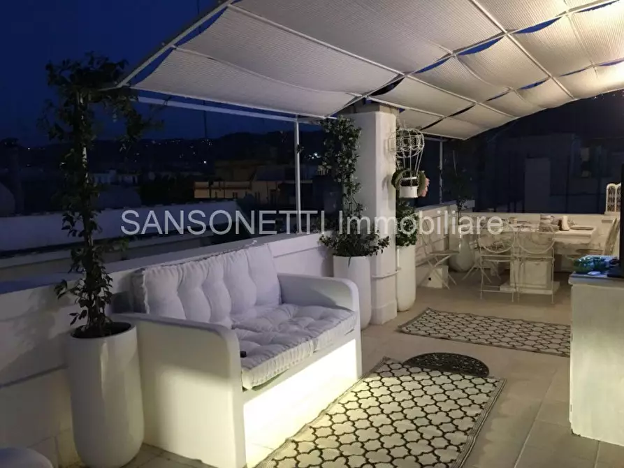 Immagine 52 di Palazzo in vendita  in MYCAT a Fasano