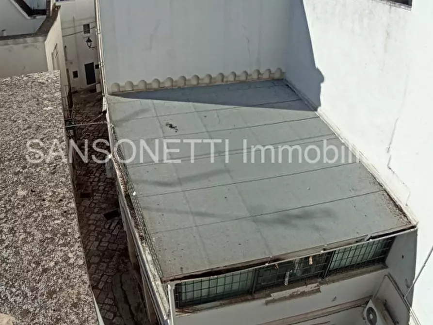 Immagine 60 di Palazzo in vendita  in MYCAT a Fasano