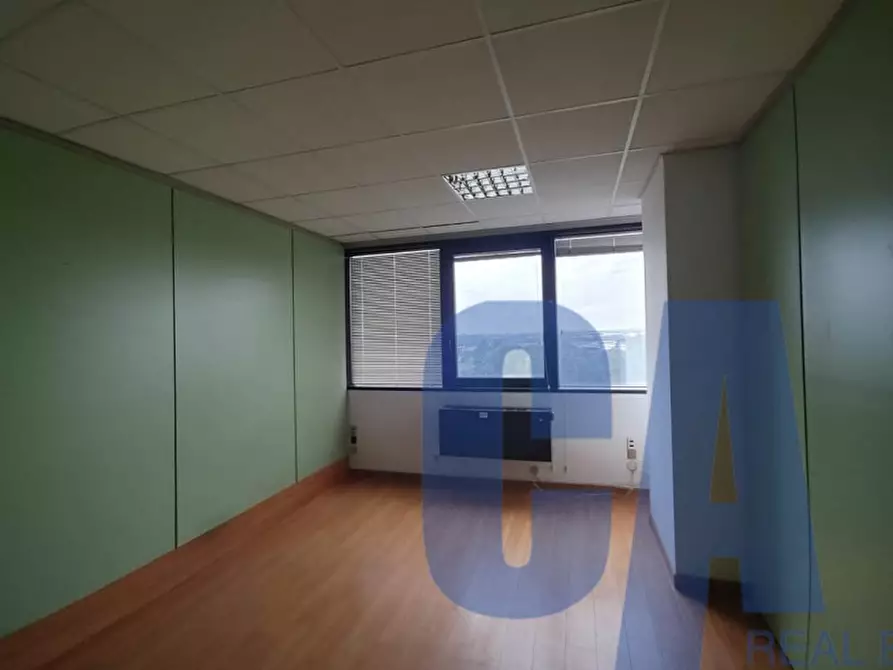 Immagine 7 di Palazzo in vendita  in VIA BARTOLOMEO COLLEONI a Agrate Brianza