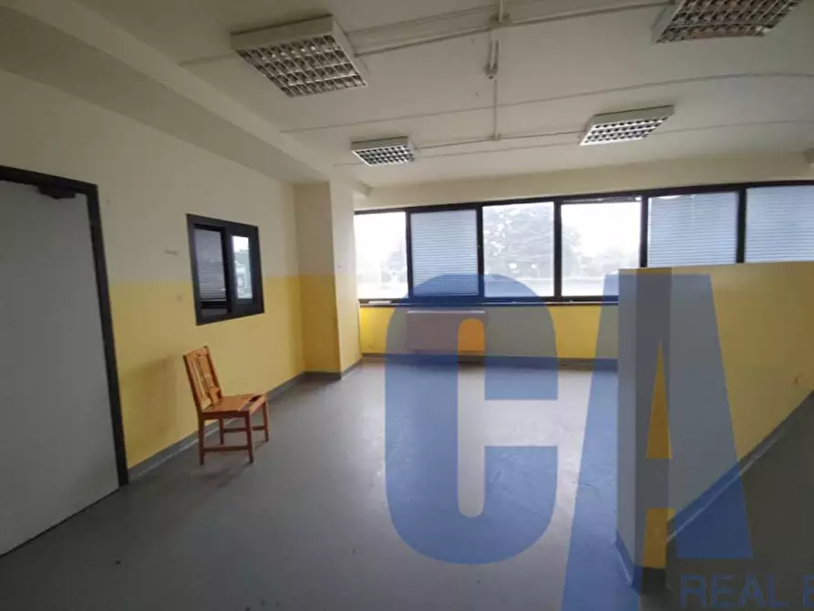 Immagine 11 di Ufficio in vendita  in VIA BARTOLOMEO COLLEONI a Agrate Brianza