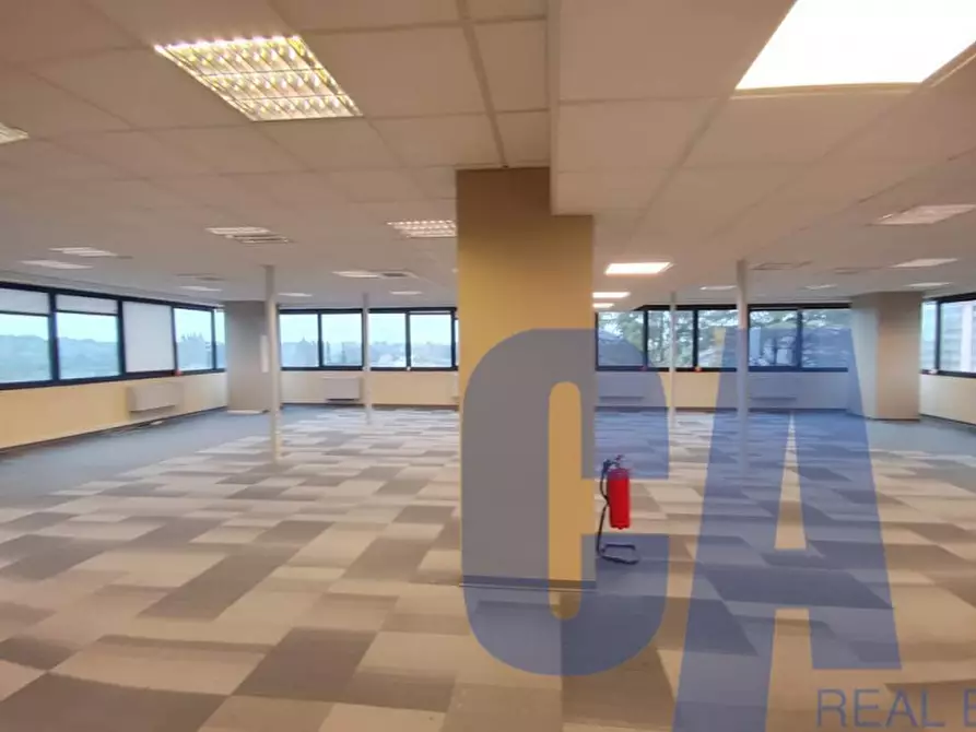 Immagine 15 di Ufficio in vendita  in VIA BARTOLOMEO COLLEONI a Agrate Brianza