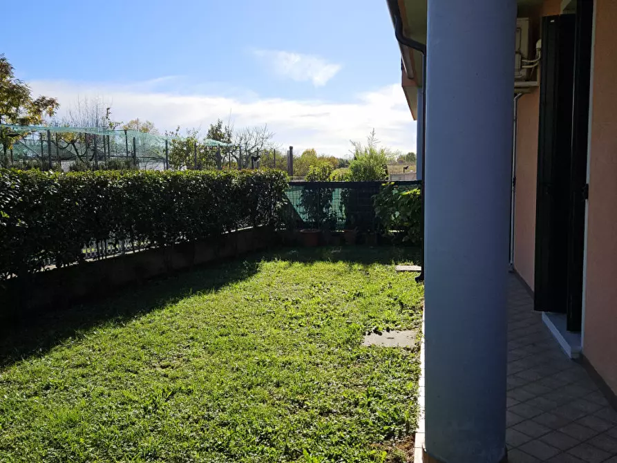 Immagine 1 di Casa bifamiliare in vendita  in Via Altura a Ospedaletto Euganeo