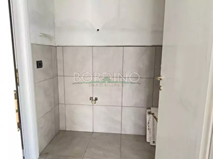 Immagine 18 di Negozio in vendita  in Via Torino, snc a Vezza D'alba