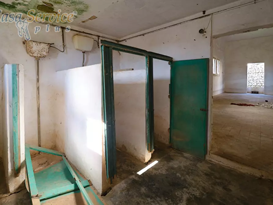 Immagine 58 di Casa indipendente in vendita  in Via Colonnello de Giovanni a Specchia