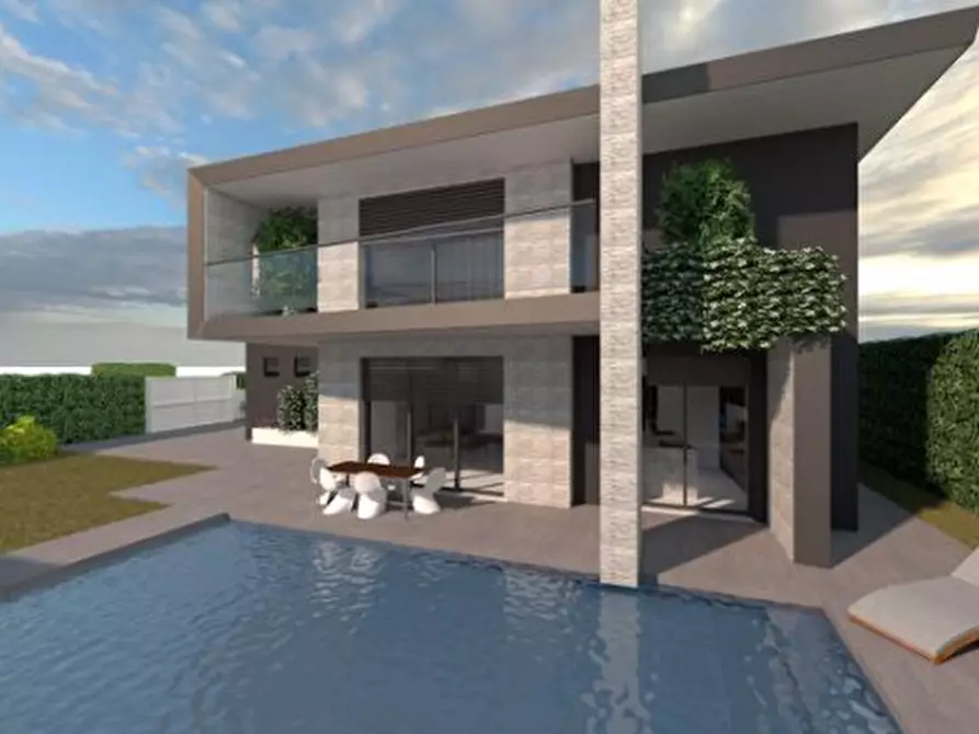 Immagine 2 di Villa in vendita  in Via San Bruno a Parma