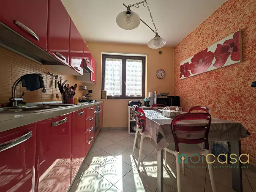 Immagine 6 di Appartamento in vendita  in via francesco petrarca 41 a Surbo