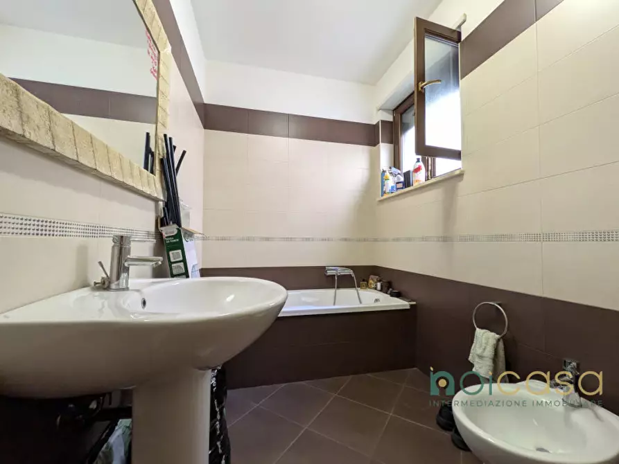 Immagine 22 di Appartamento in vendita  in via francesco petrarca 41 a Surbo