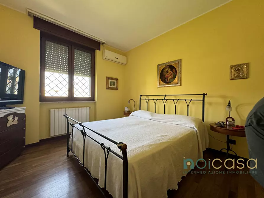 Immagine 21 di Casa bifamiliare in vendita  in Via Cosimo De Giorgi 74 a Surbo