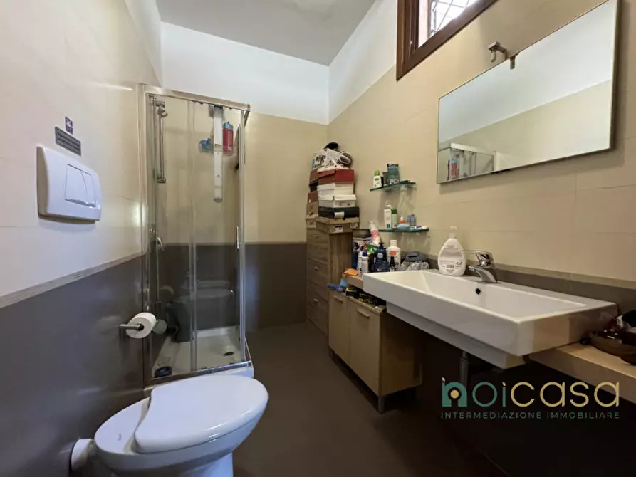 Immagine 30 di Casa bifamiliare in vendita  in Via Cosimo De Giorgi 74 a Surbo