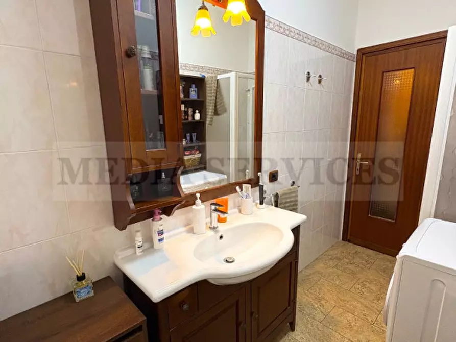 Immagine 16 di Appartamento in vendita  in via Roma n° 37 a Dorno