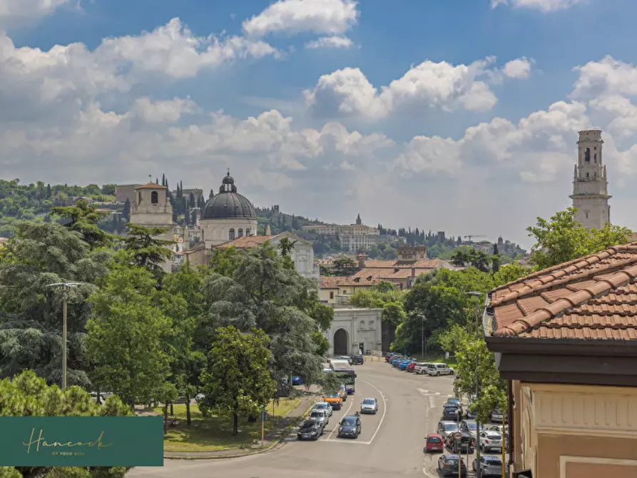 Immagine 3 di Appartamento in vendita  in Via Mameli 5 a Verona