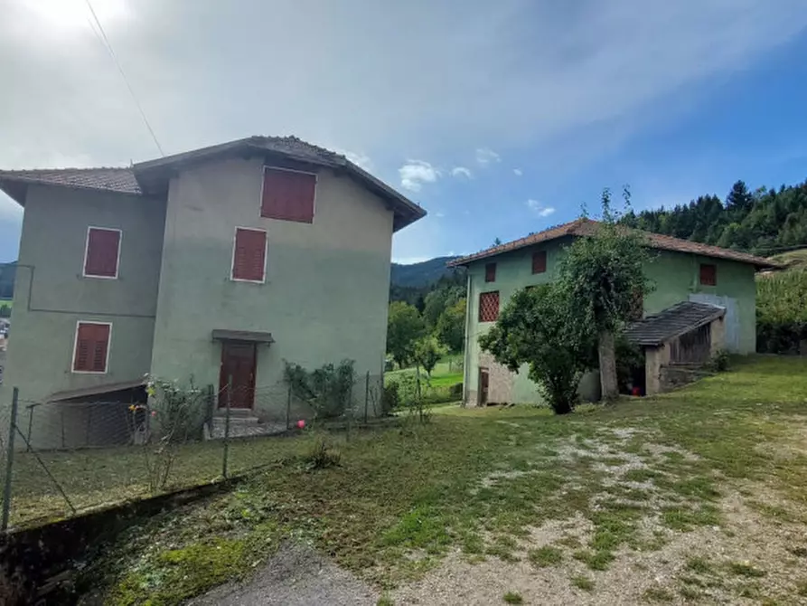 Immagine 1 di Casa indipendente in vendita  in VIA DELLE FASSE a Castelfondo