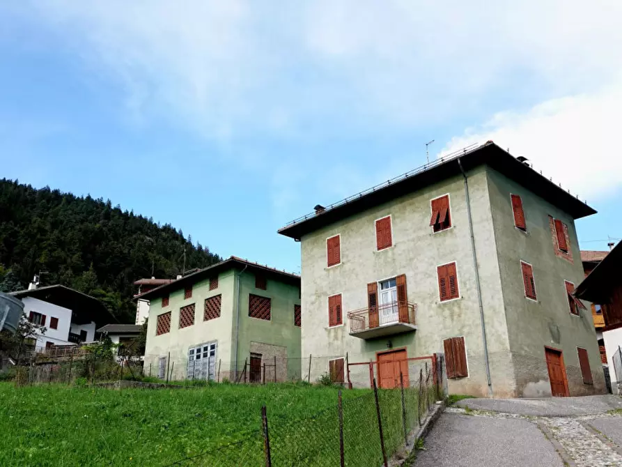 Immagine 3 di Casa indipendente in vendita  in VIA DELLE FASSE a Borgo D'anaunia