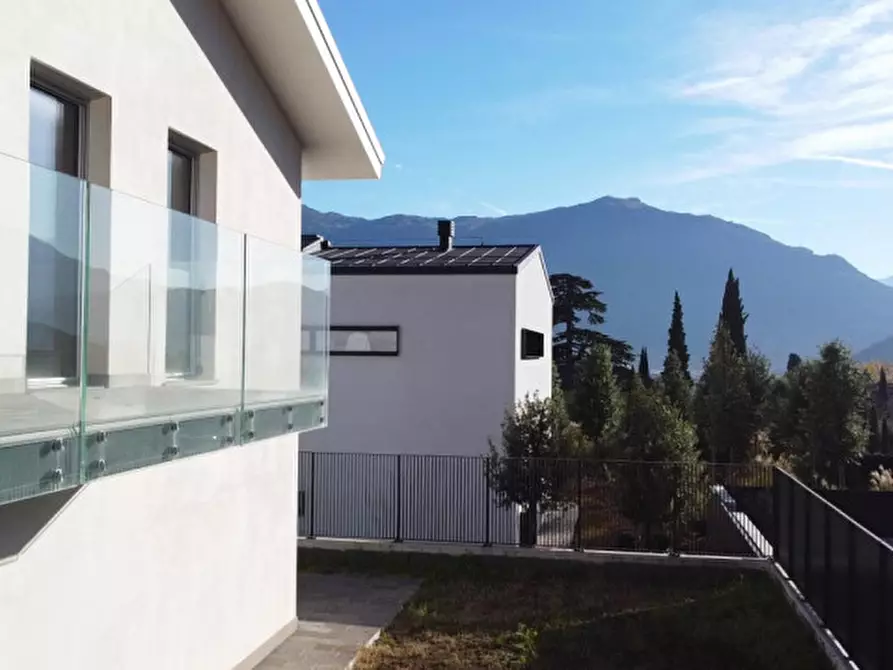 Immagine 3 di Villa in vendita  in Via Mazzano a Riva Del Garda