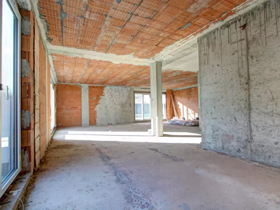 Immagine 5 di Villa in vendita  in Via Mazzano a Riva Del Garda