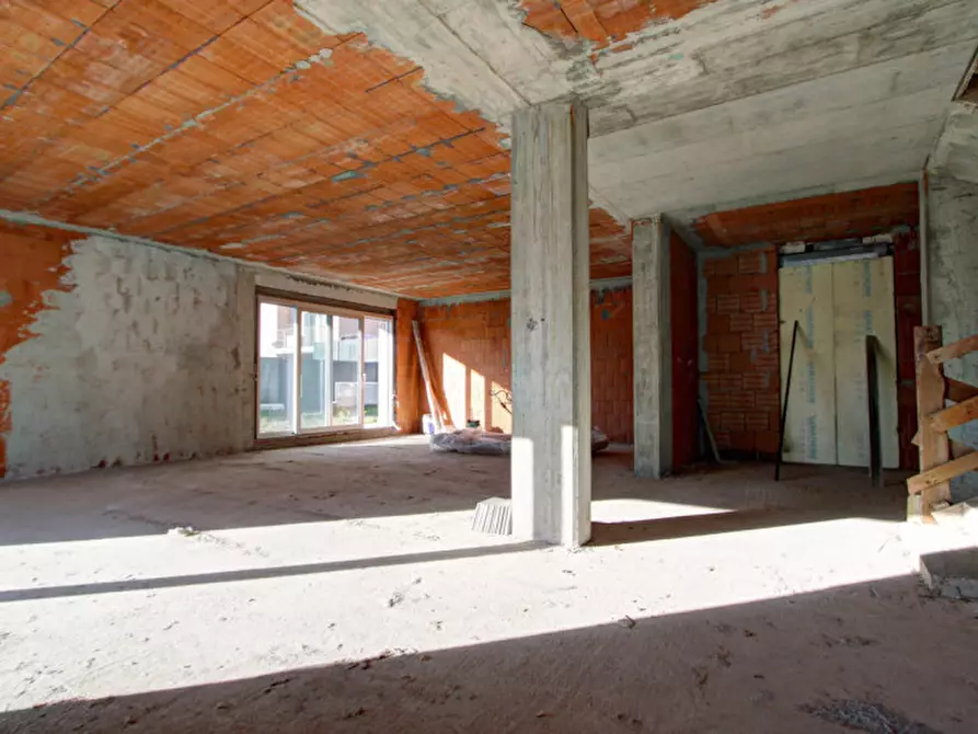 Immagine 8 di Villa in vendita  in Via Mazzano a Riva Del Garda