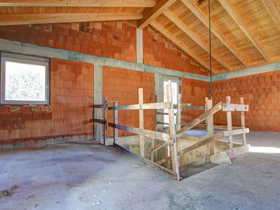 Immagine 9 di Villa in vendita  in Via Mazzano a Riva Del Garda