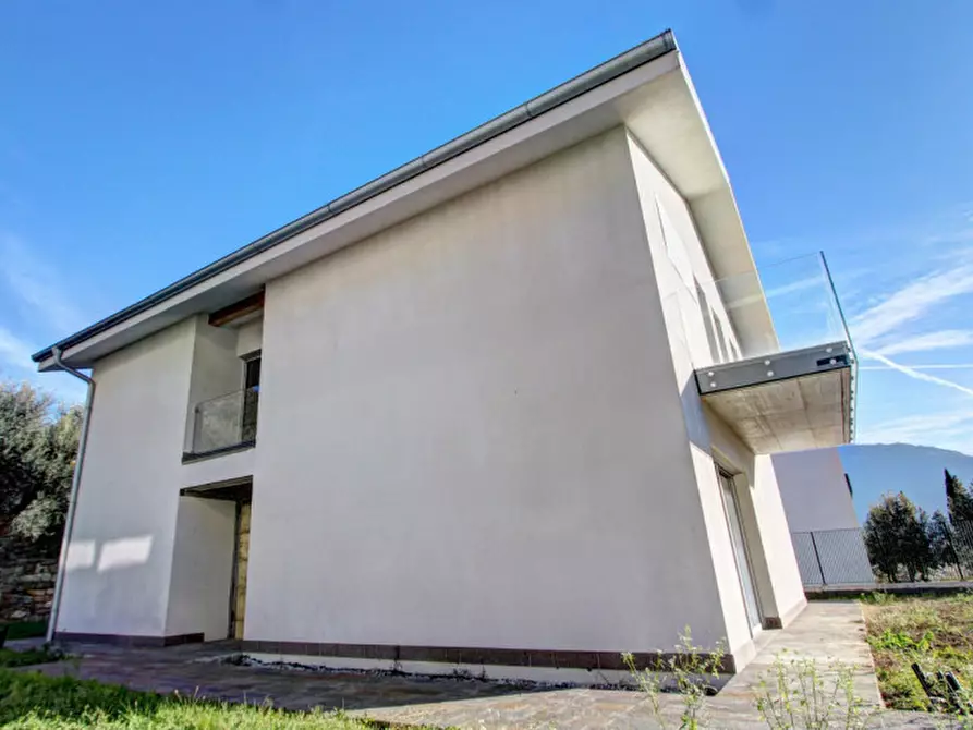 Immagine 17 di Villa in vendita  in Via Mazzano a Riva Del Garda