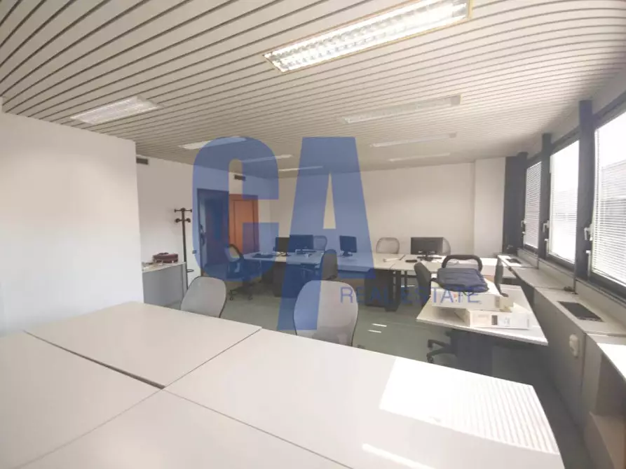 Immagine 7 di Ufficio in vendita  in VIA CECHOV ANTONIO a Milano