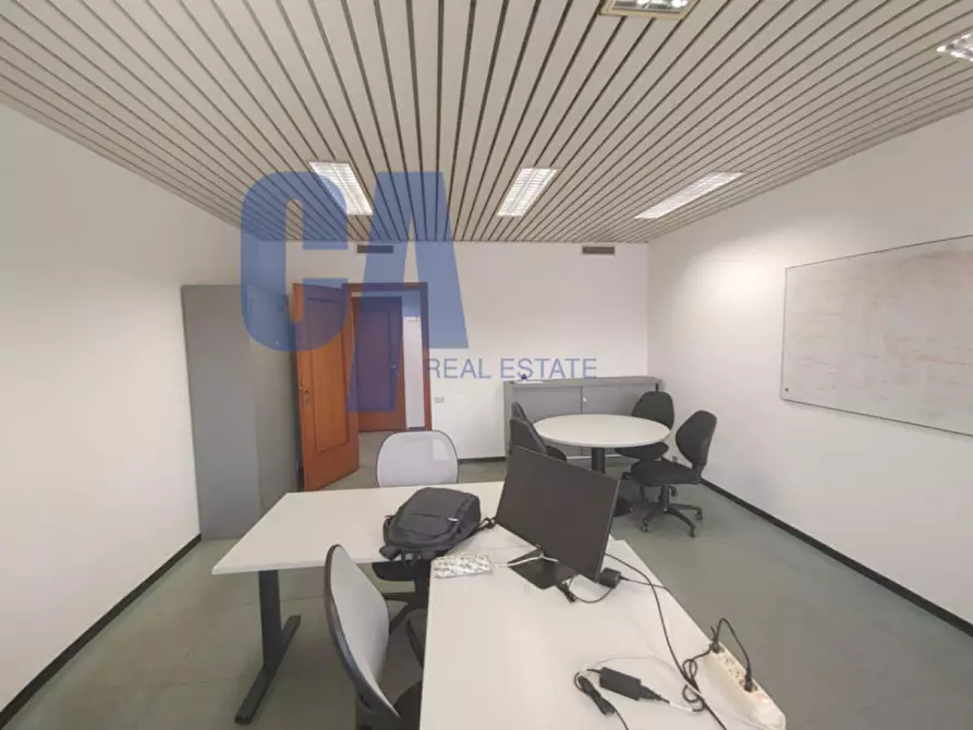 Immagine 9 di Ufficio in vendita  in VIA CECHOV ANTONIO a Milano